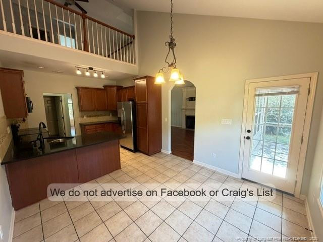 194 Tadcaster Court - Photo 3