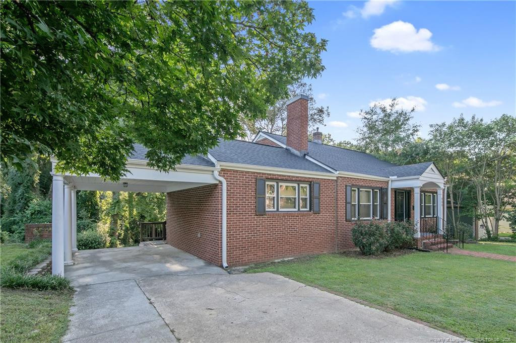 808 Westmont Drive - Photo 2