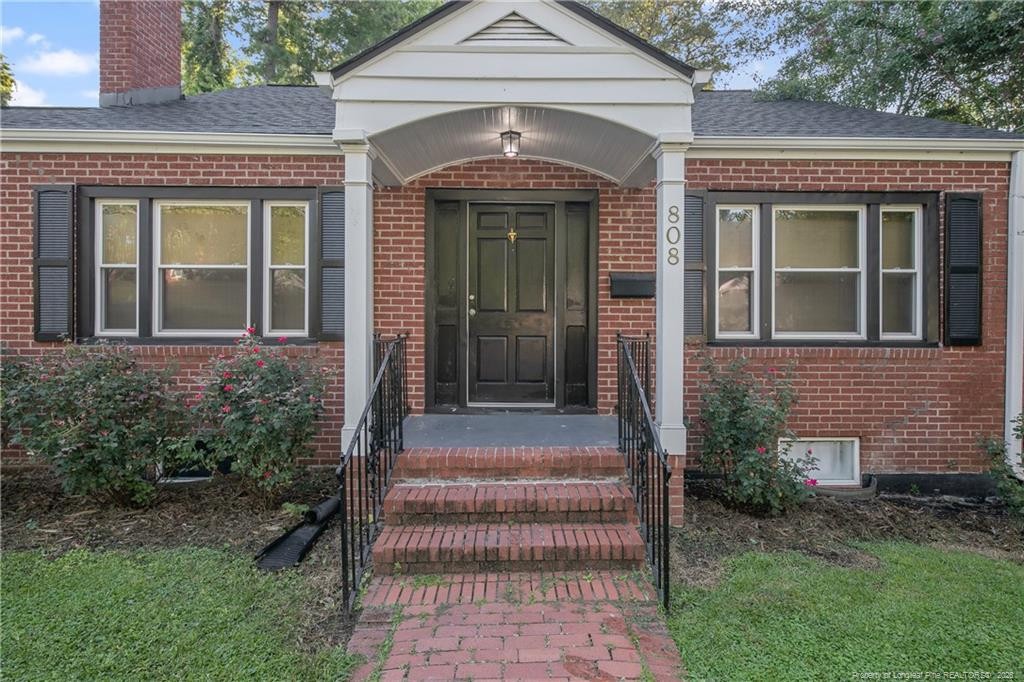 808 Westmont Drive - Photo 3