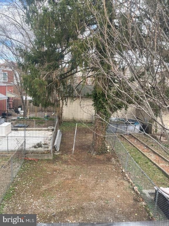 1119 Chestnut Street - Photo 4