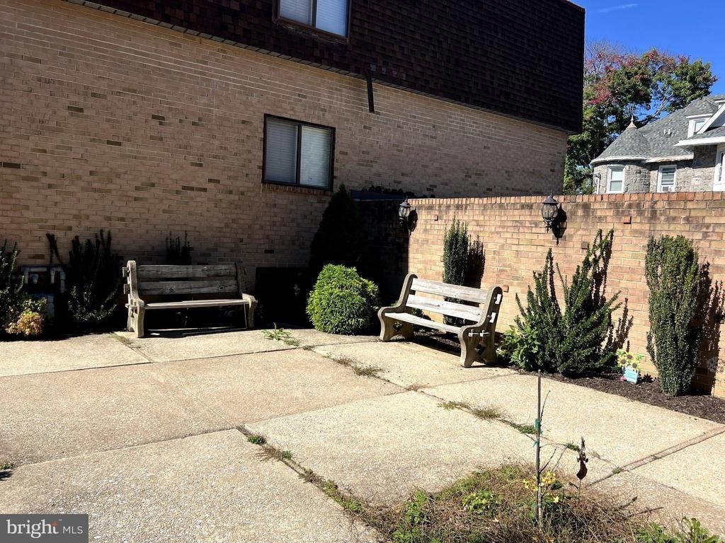 33 Windermere Avenue - Photo 14