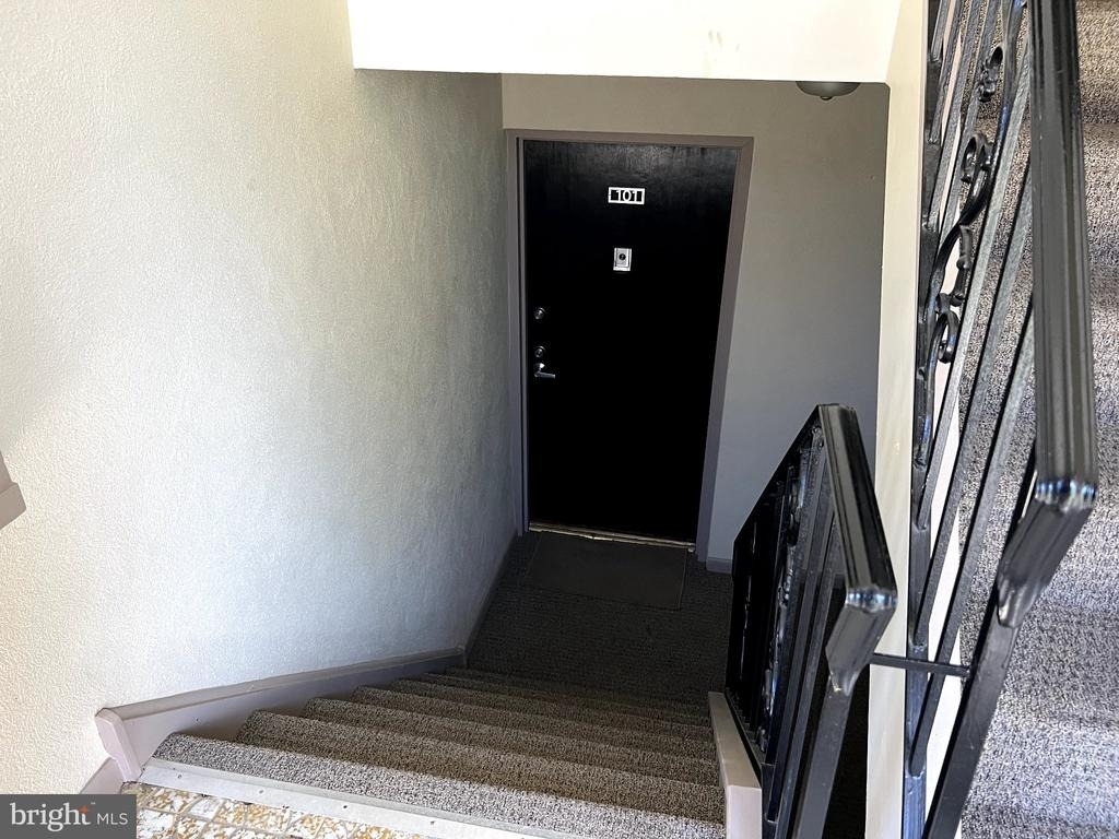 33 Windermere Avenue - Photo 18