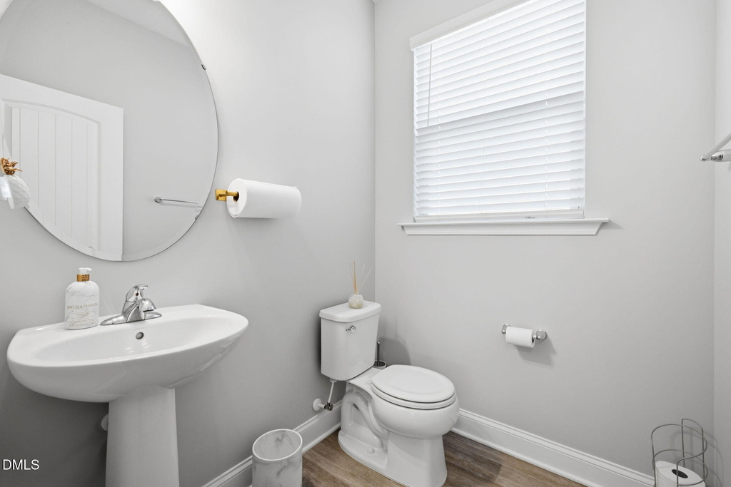 276 Douglas Falls Drive - Photo 8