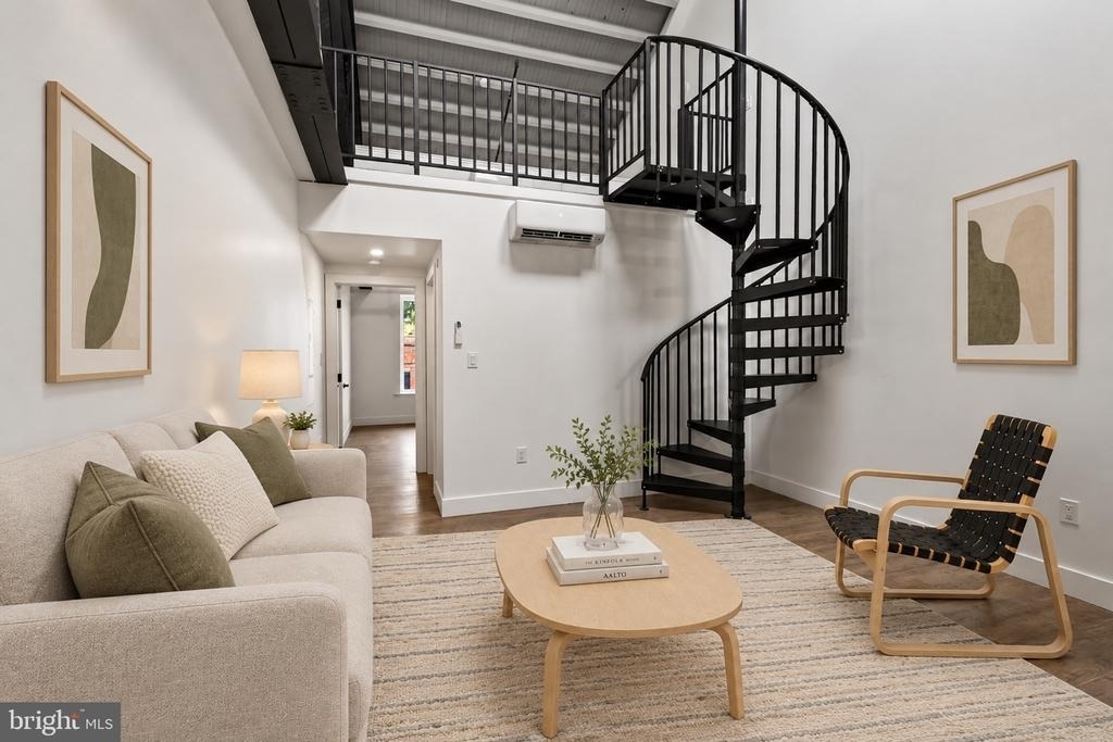 123 S Main Street - Photo 12