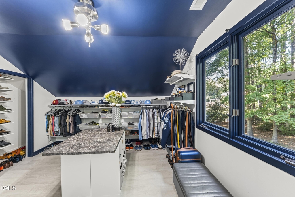 830 Lake Forest Drive - Photo 24