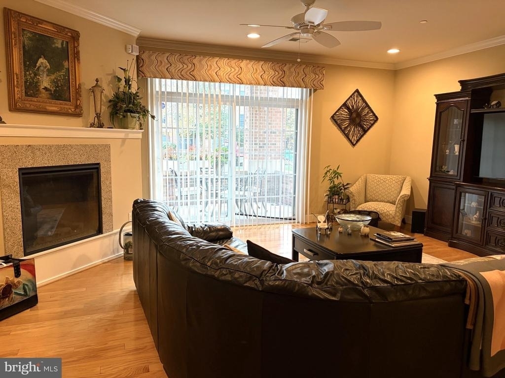 6106 Meridian Boulevard - Photo 6