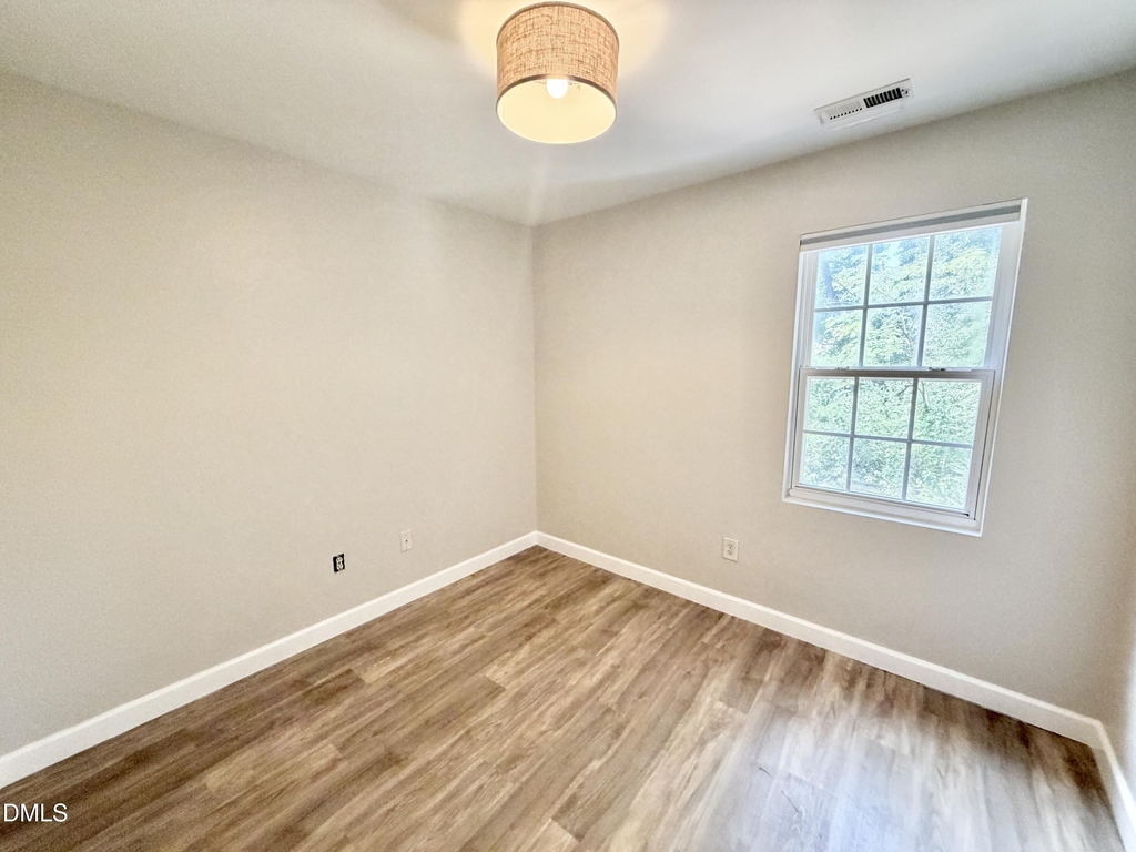 142 Callan Park Lane - Photo 14