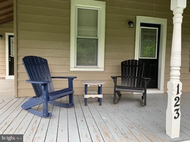 123 Hartford Road - Photo 2