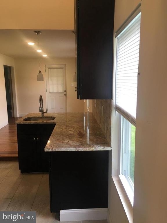123 Hartford Road - Photo 9