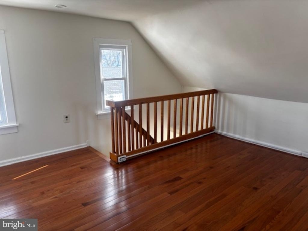 6 Friends Avenue - Photo 18