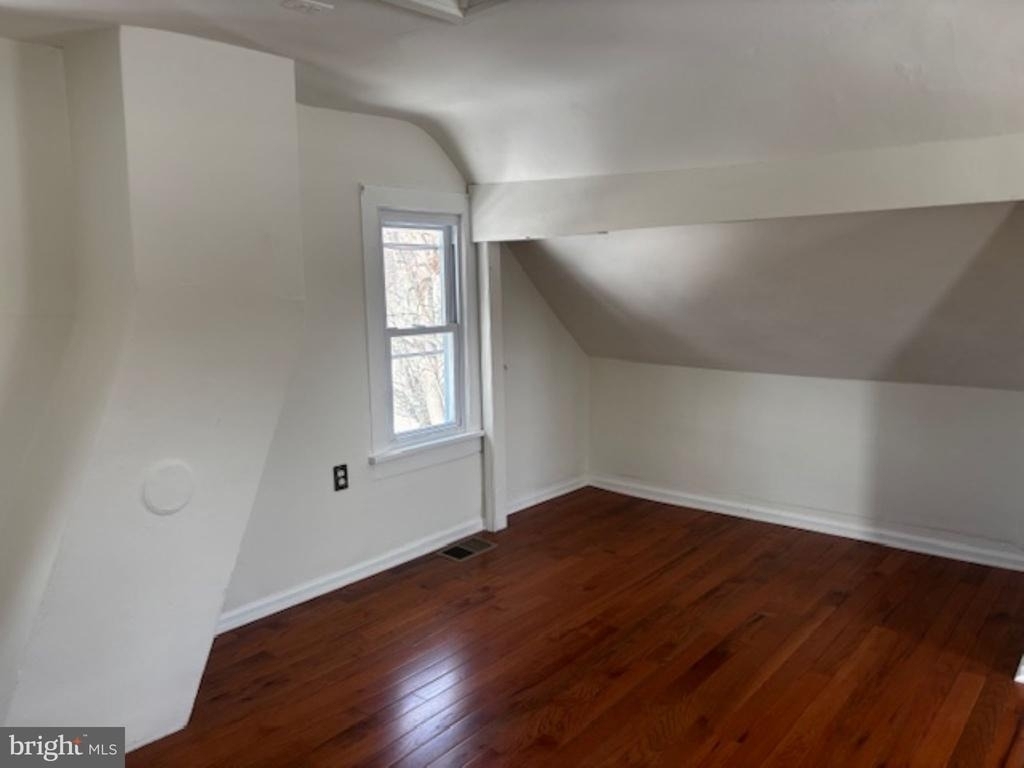 6 Friends Avenue - Photo 22