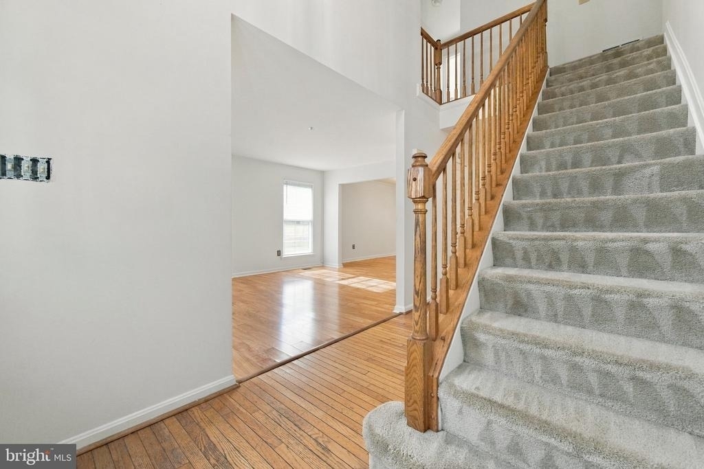 6307 Grenfell Court - Photo 2