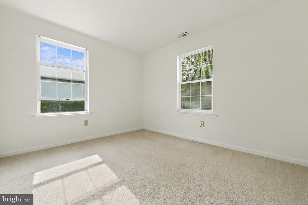 6307 Grenfell Court - Photo 17
