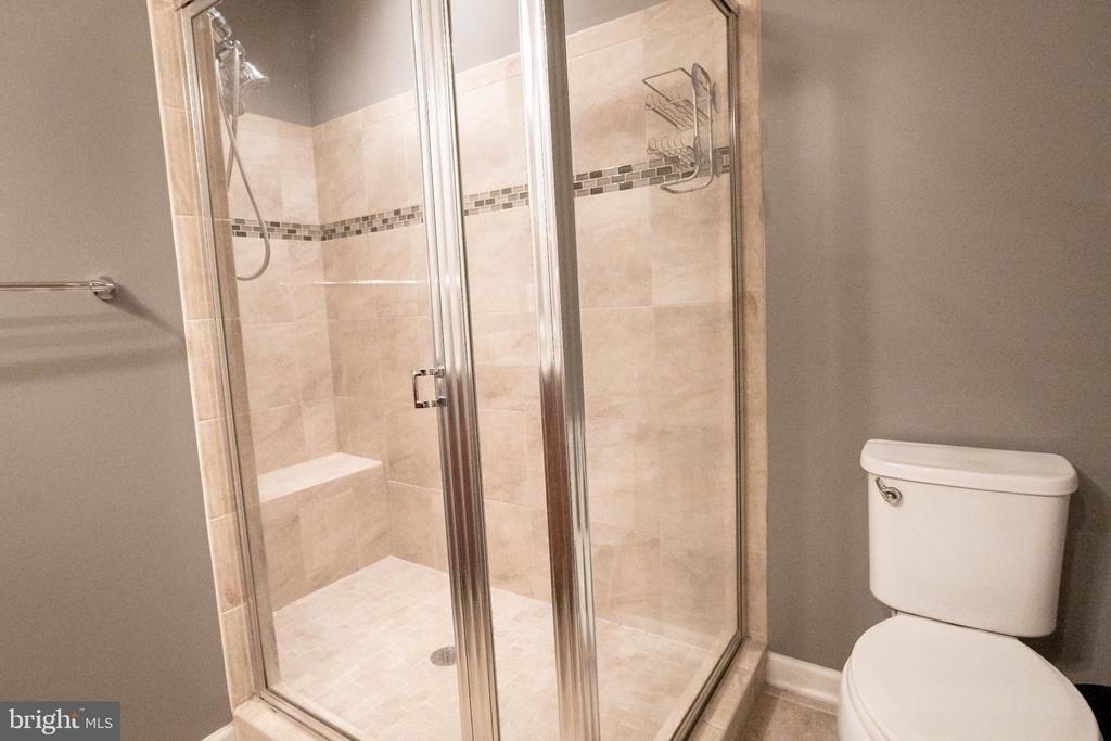 815 Fair Winds Way - Photo 19