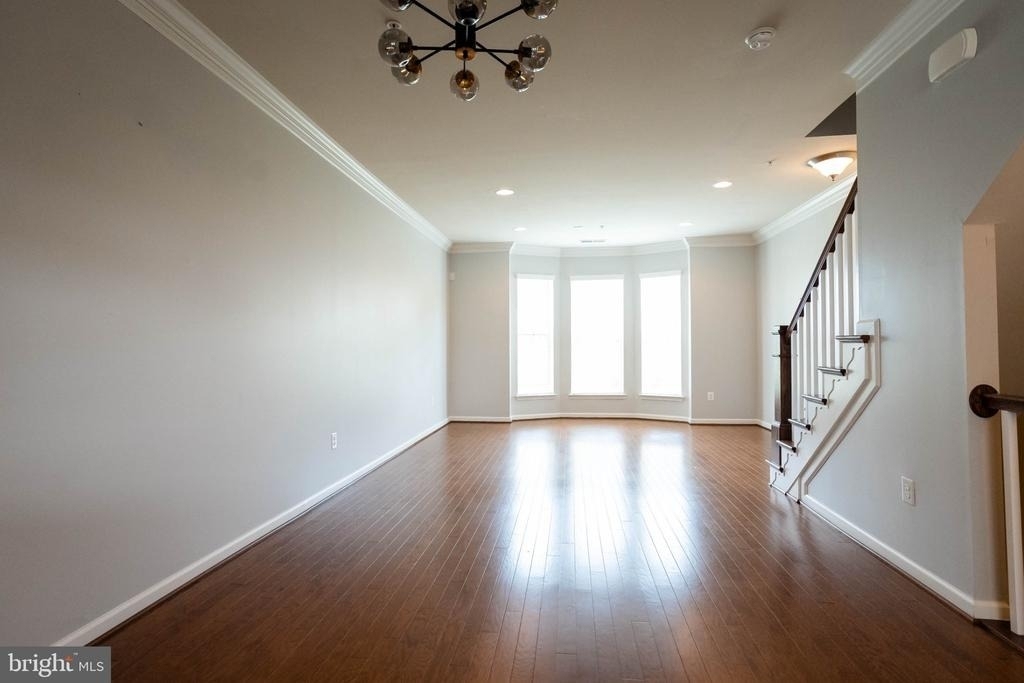 815 Fair Winds Way - Photo 14