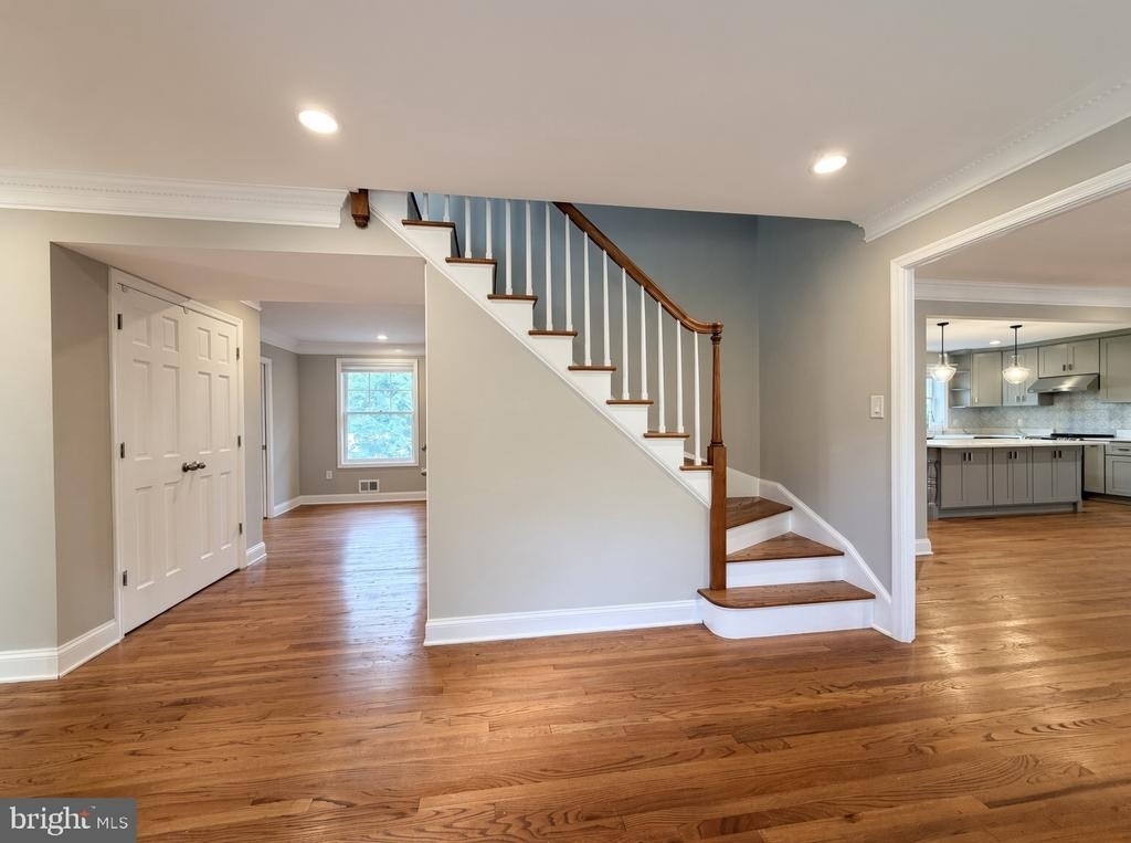 6012 Overlea Road - Photo 3