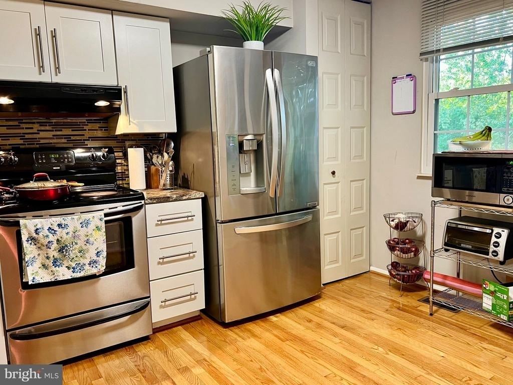 815 Curry Ford Lane - Photo 11
