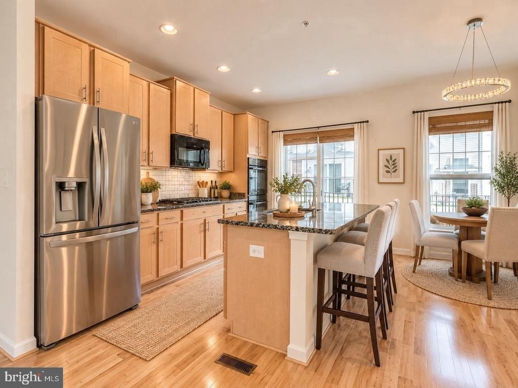 22477 Glenbow Way - Photo 2