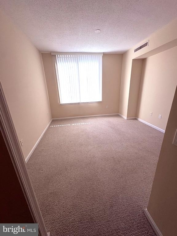 930 Wayne Avenue - Photo 8
