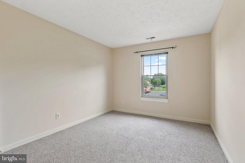 1710 Landmark Drive - Photo 20