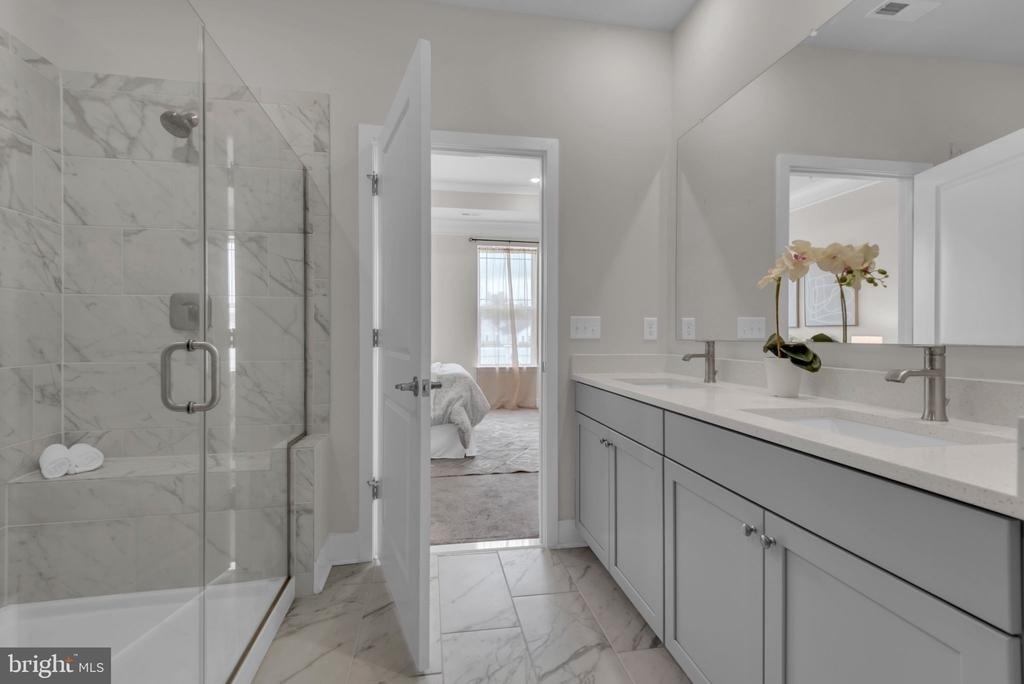 10722 Great Lakes Place - Photo 9