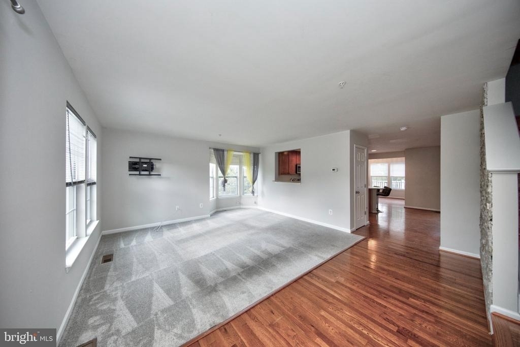 320 Marasco Court - Photo 16