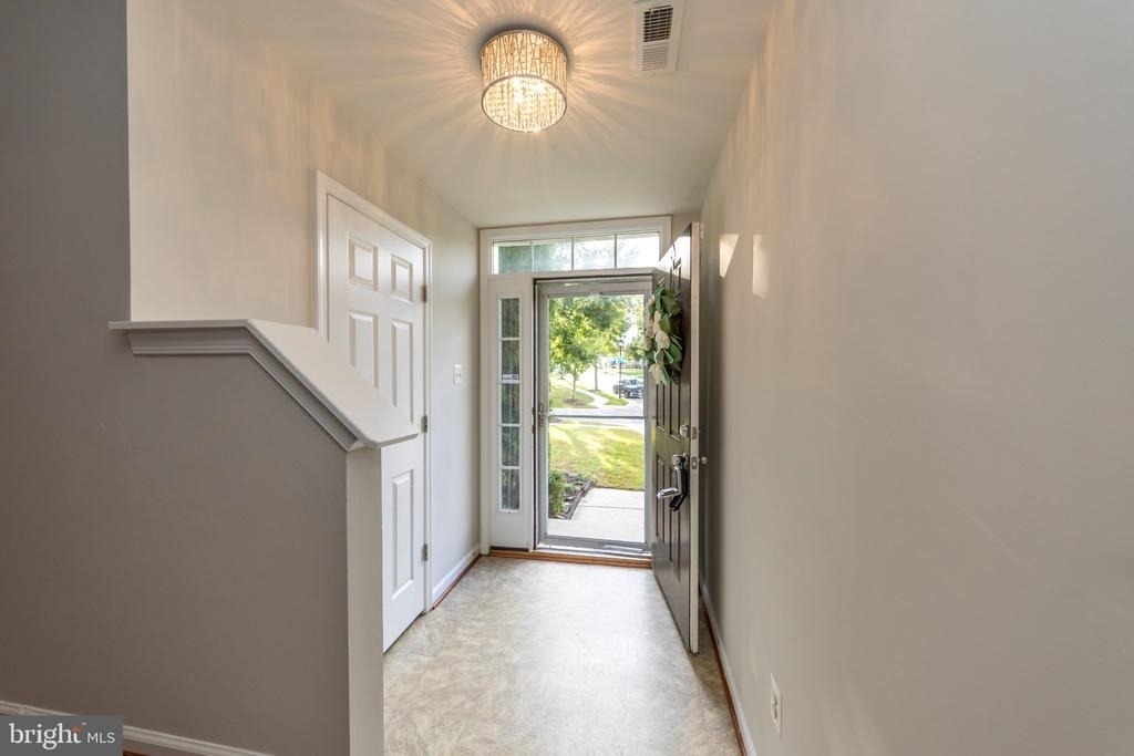 320 Marasco Court - Photo 2