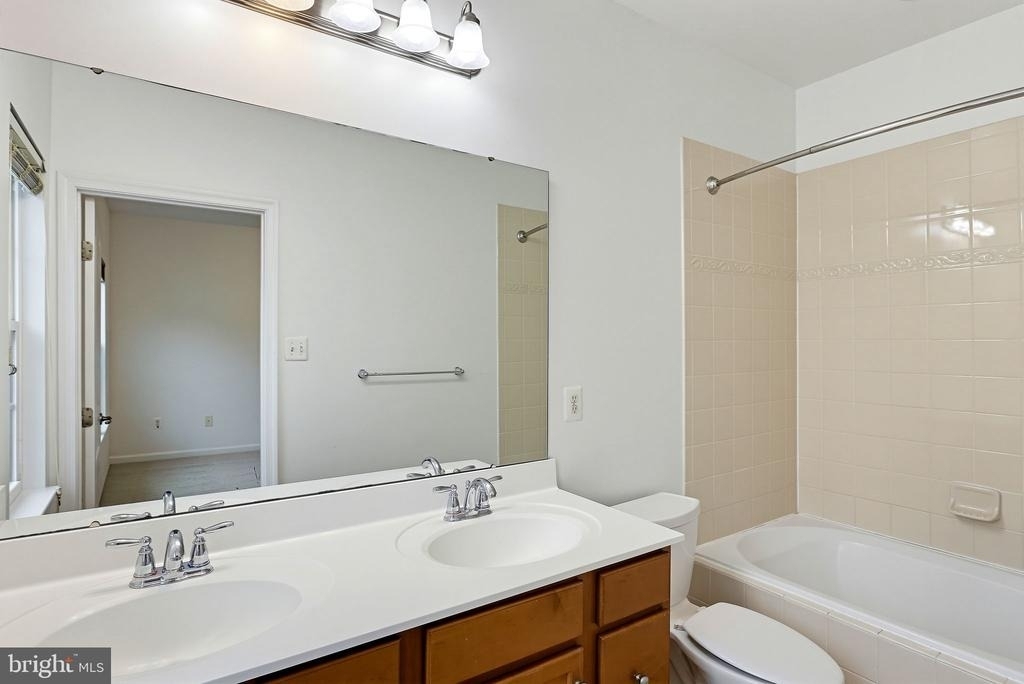 9448 Paragon Court - Photo 20