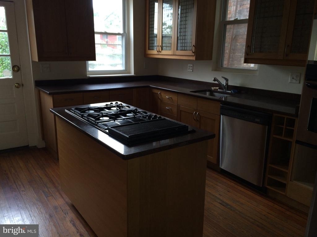3129 Abell Avenue - Photo 11