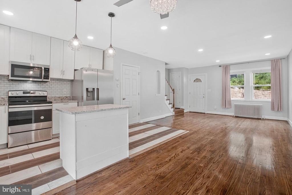 5169 Frederick Avenue - Photo 3