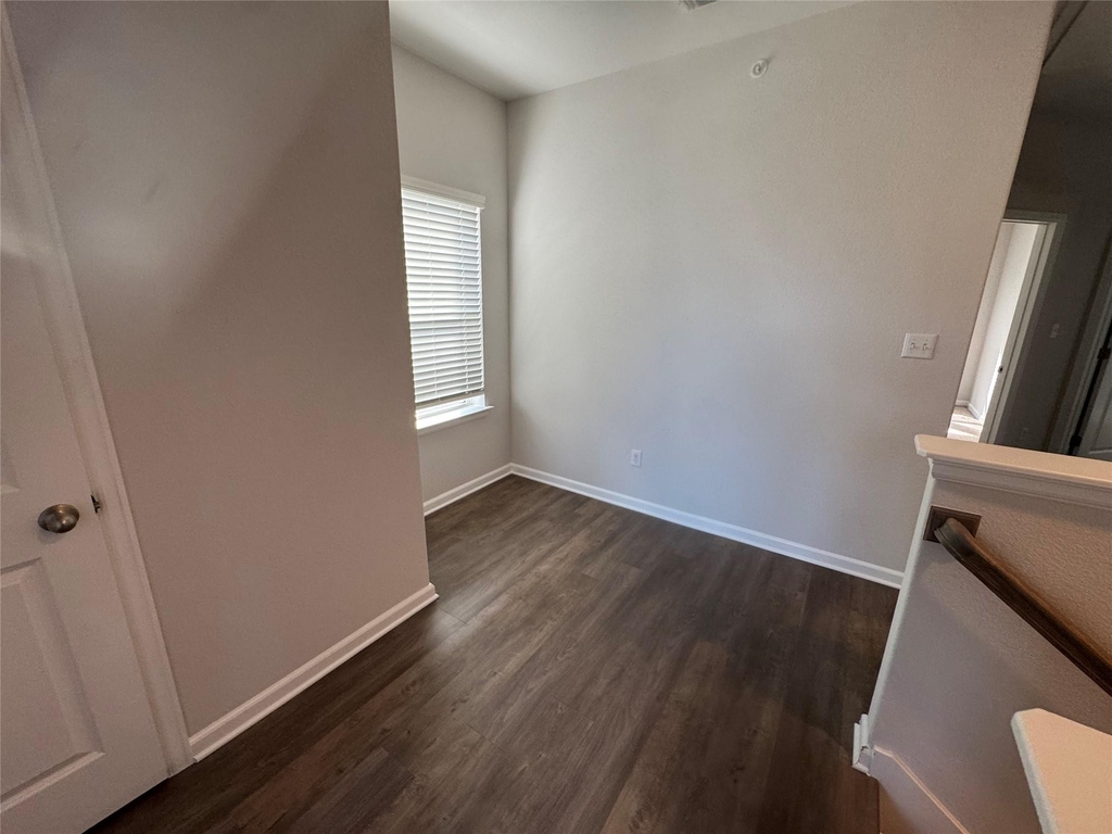 3000 Chisholm Trail Rd - Photo 8