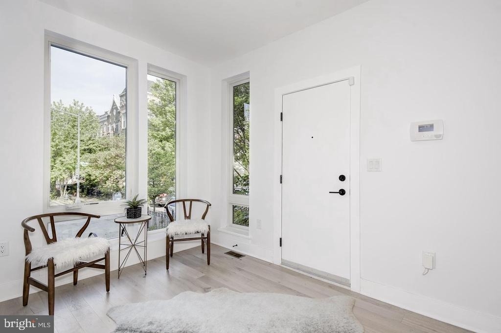 3571 10th Street Nw - Photo 1