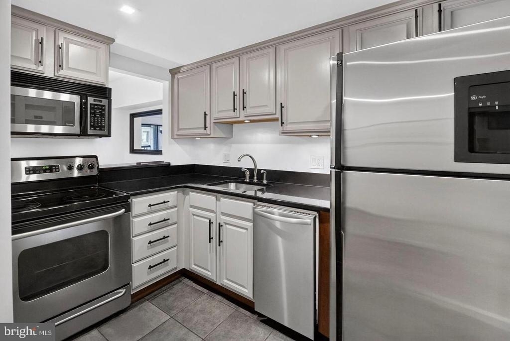 2311 M Street Nw - Photo 7