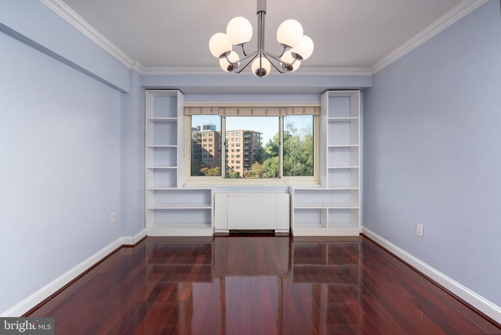 4201 Cathedral Avenue Nw - Photo 11