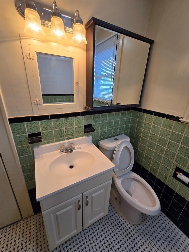 3102 Wheeler St - Photo 10