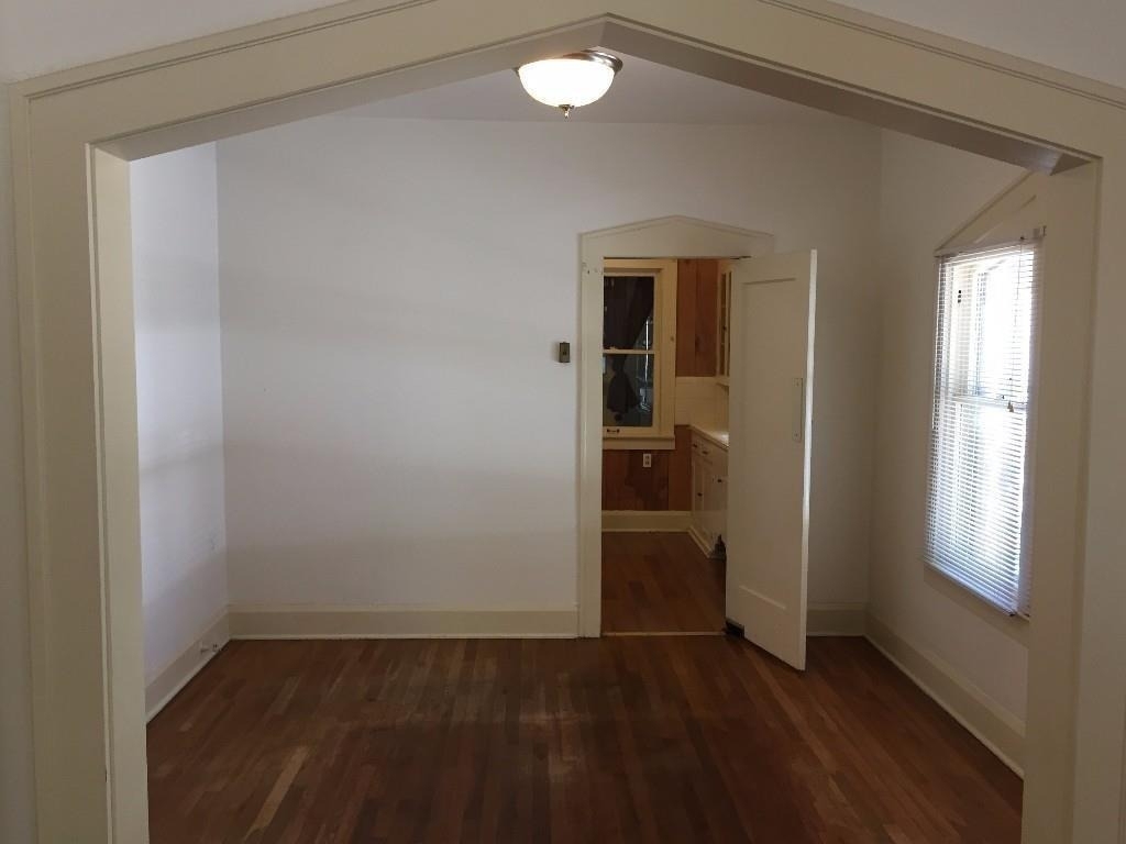 3102 Wheeler St - Photo 4