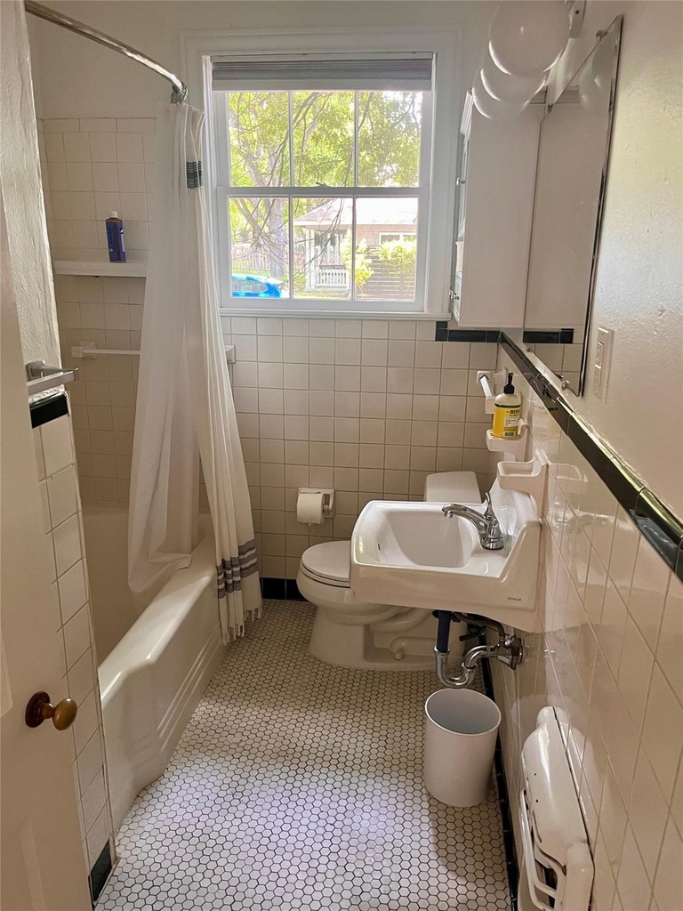 1610 Eva St - Photo 19