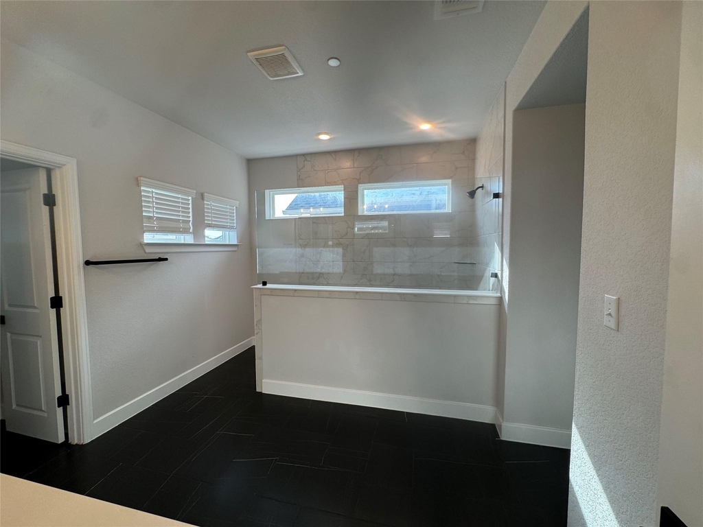 3000 Chisholm Trail Rd - Photo 14