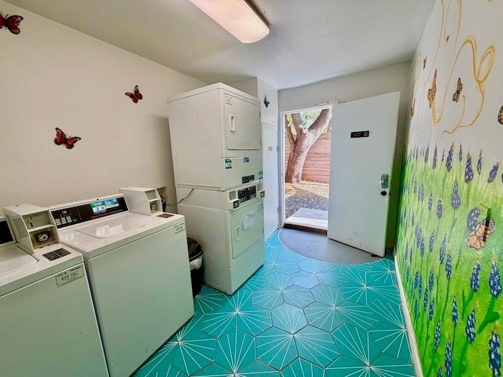 4504 Speedway Ave - Photo 10