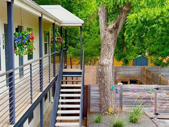 4504 Speedway Ave - Photo 12