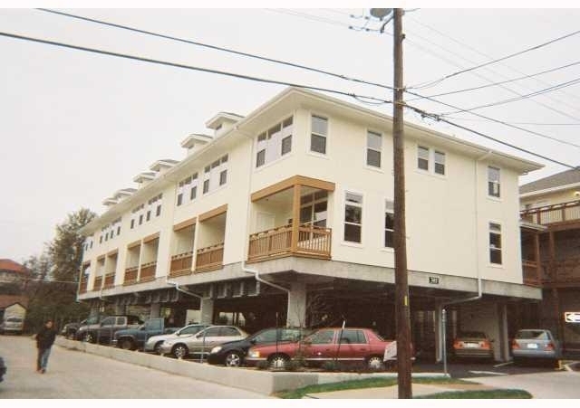 305 E 31st St - Photo 5