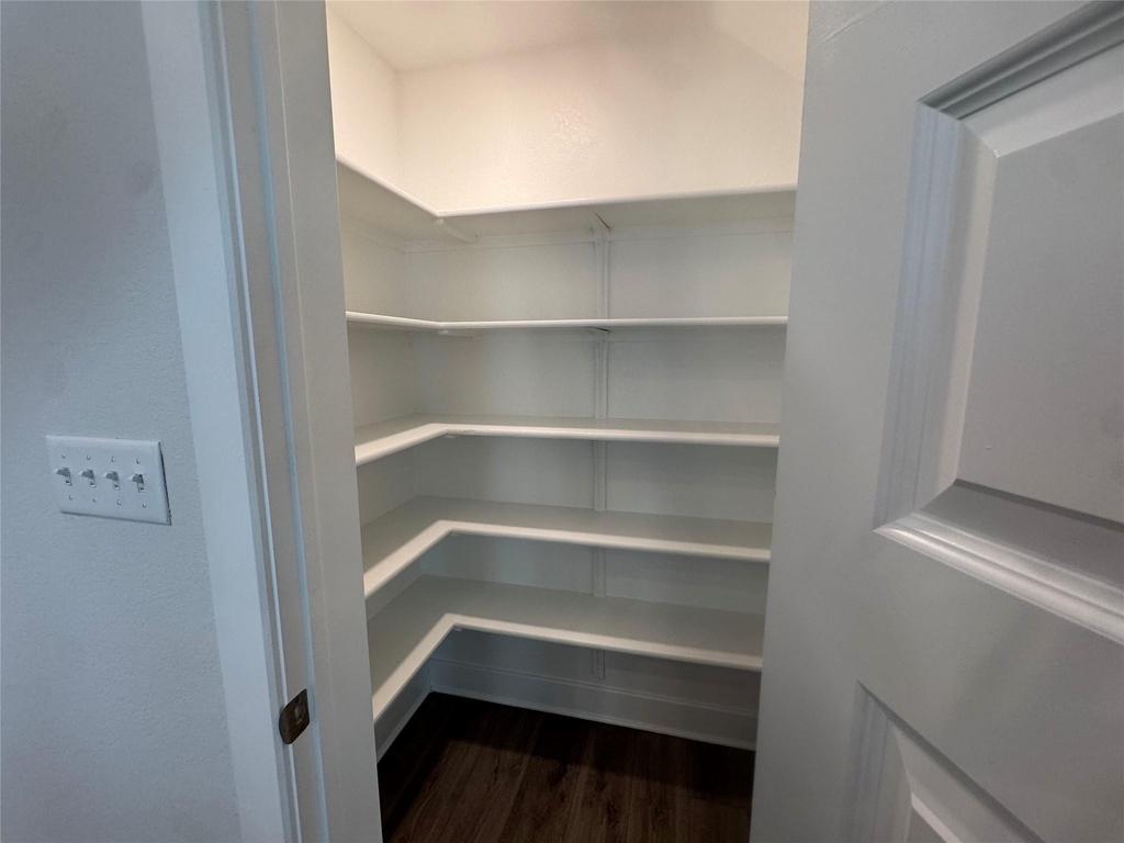 3000 Chisholm Trail Rd - Photo 5