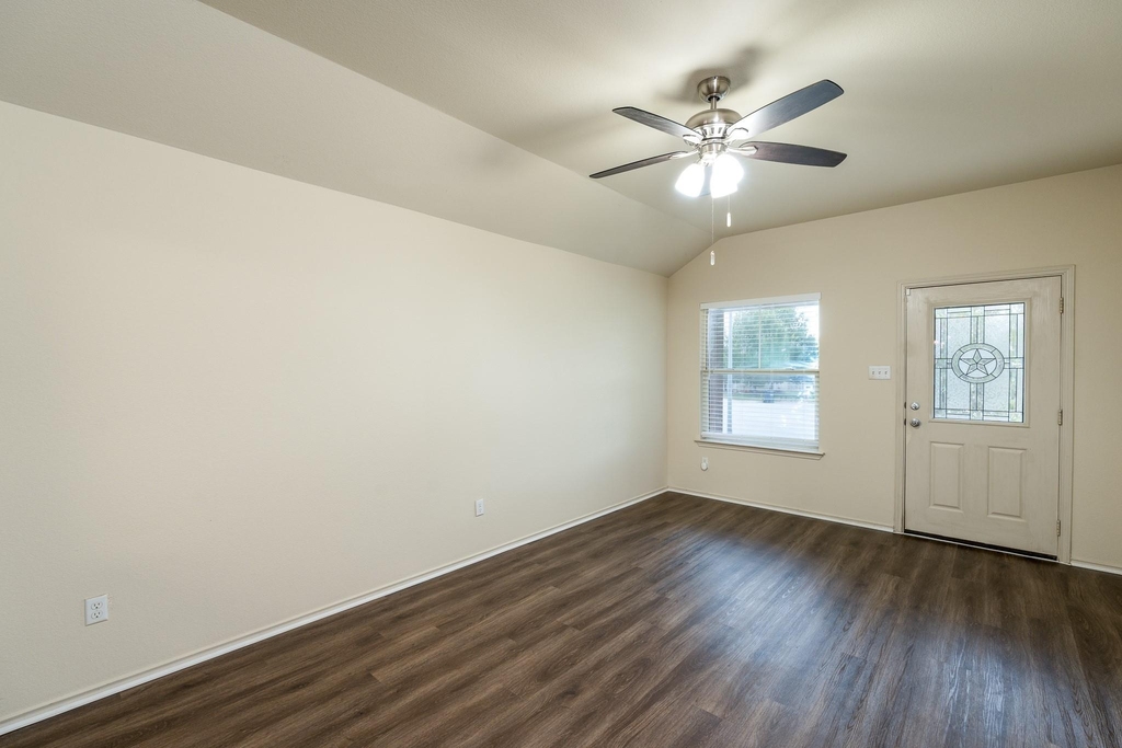 217 Azurite Dr - Photo 3