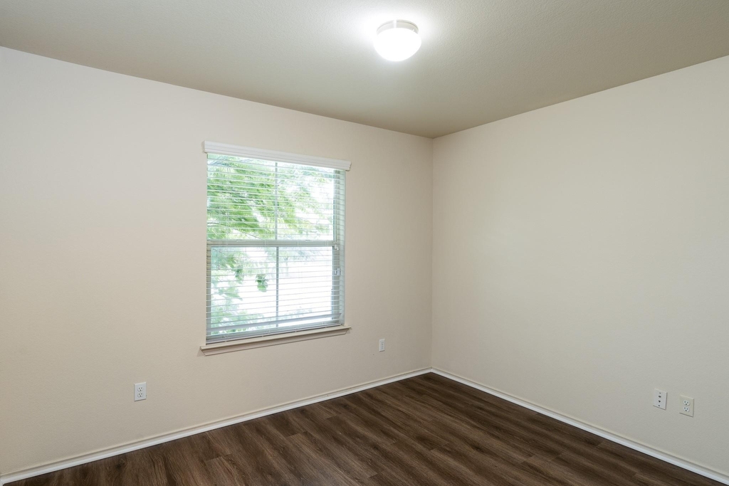 217 Azurite Dr - Photo 11