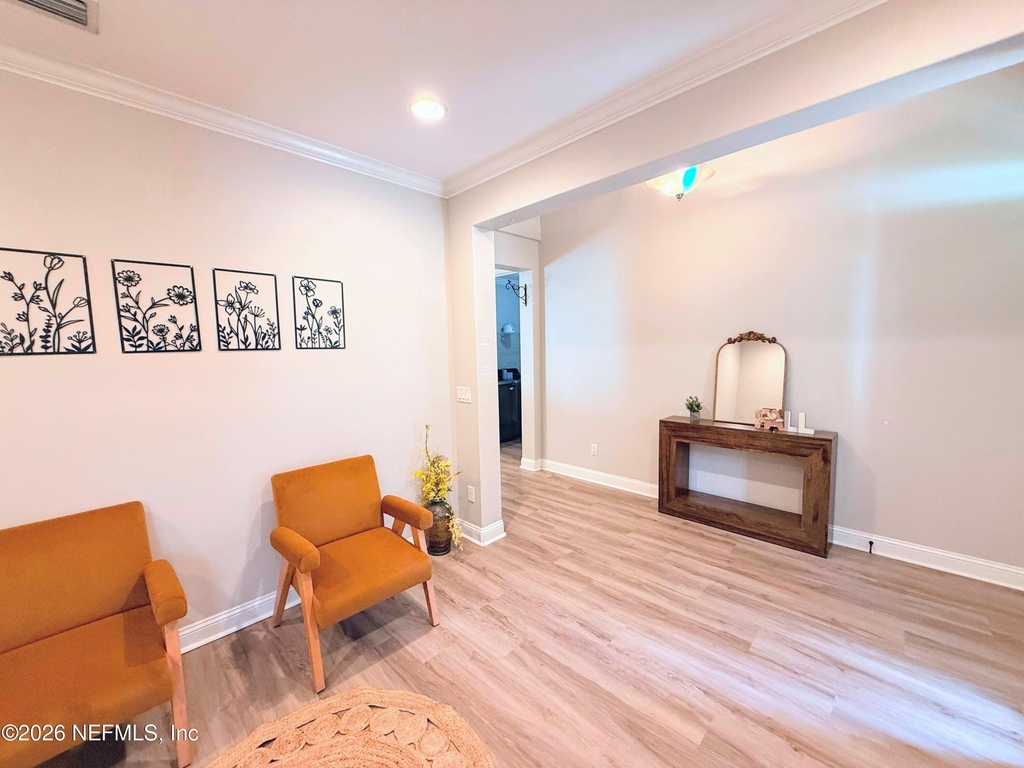 7045 Rosabella Circle - Photo 4