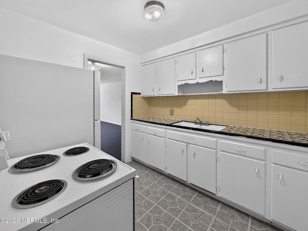 1806 Van Wert Avenue - Photo 20