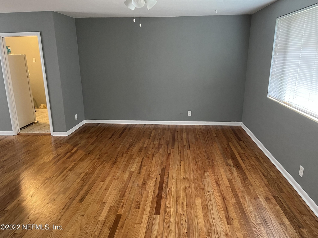 1616 E 26th Street - Photo 4