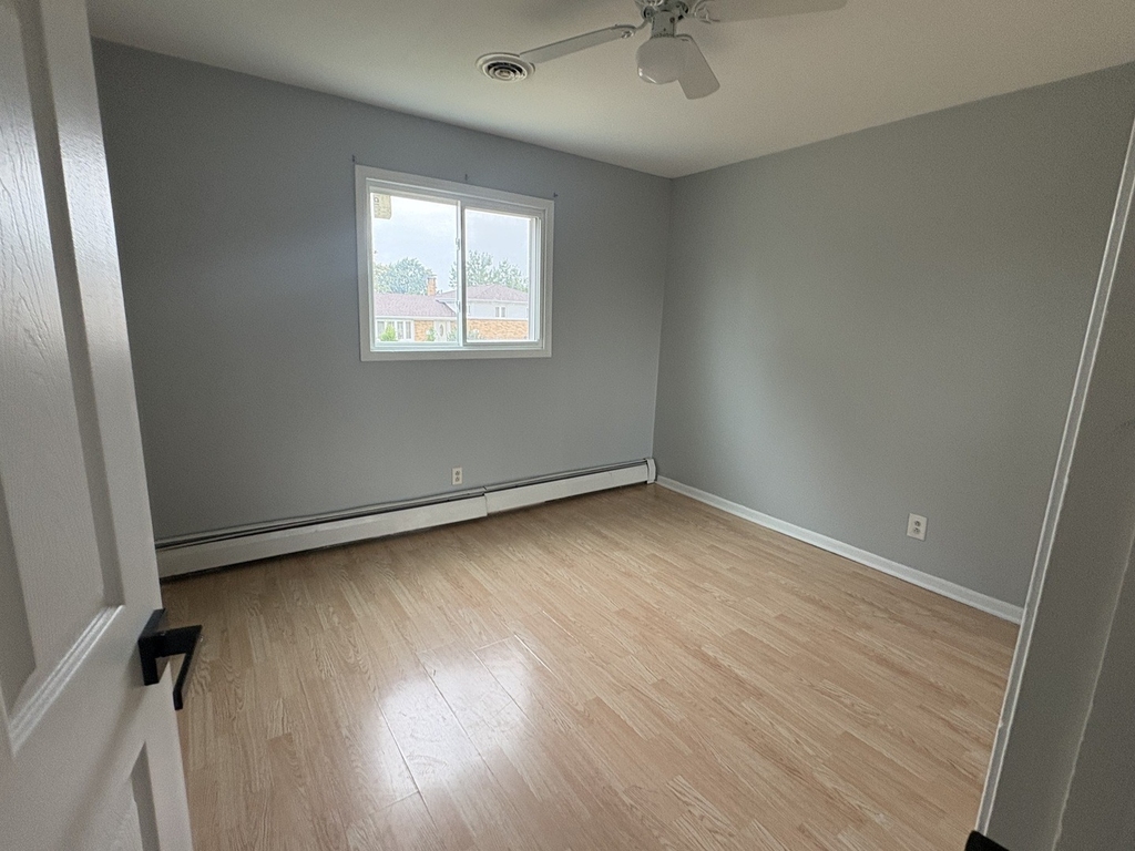 1621 Clay Court - Photo 22