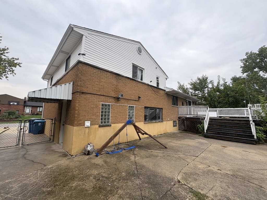 1621 Clay Court - Photo 13