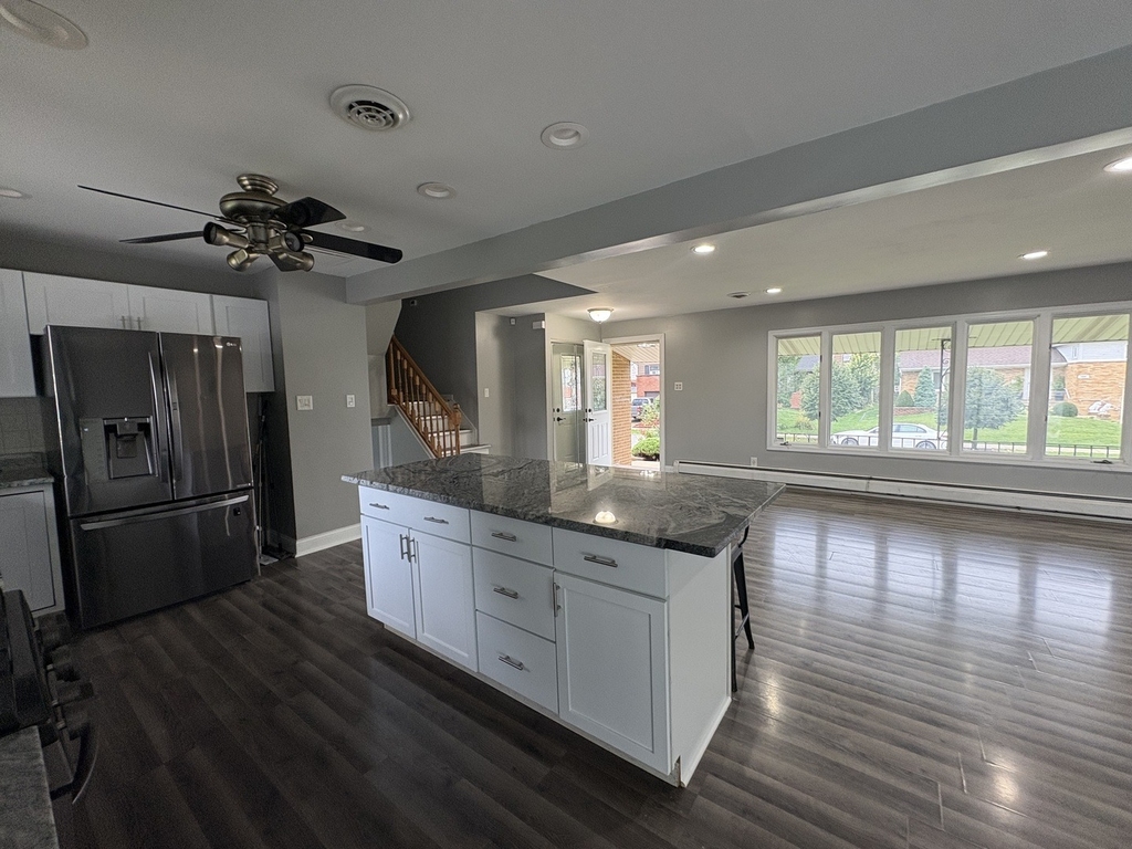 1621 Clay Court - Photo 7